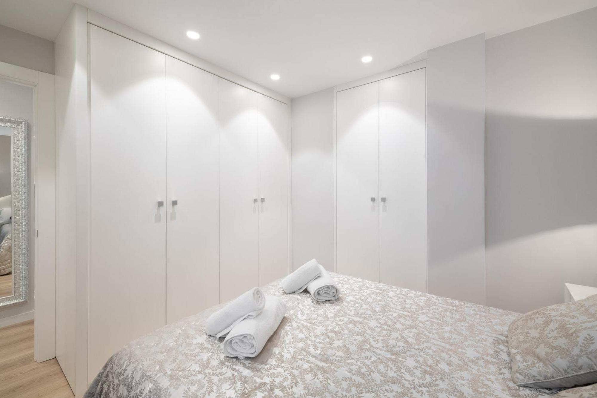 Espacio Moderno En Gijon Playa מראה חיצוני תמונה