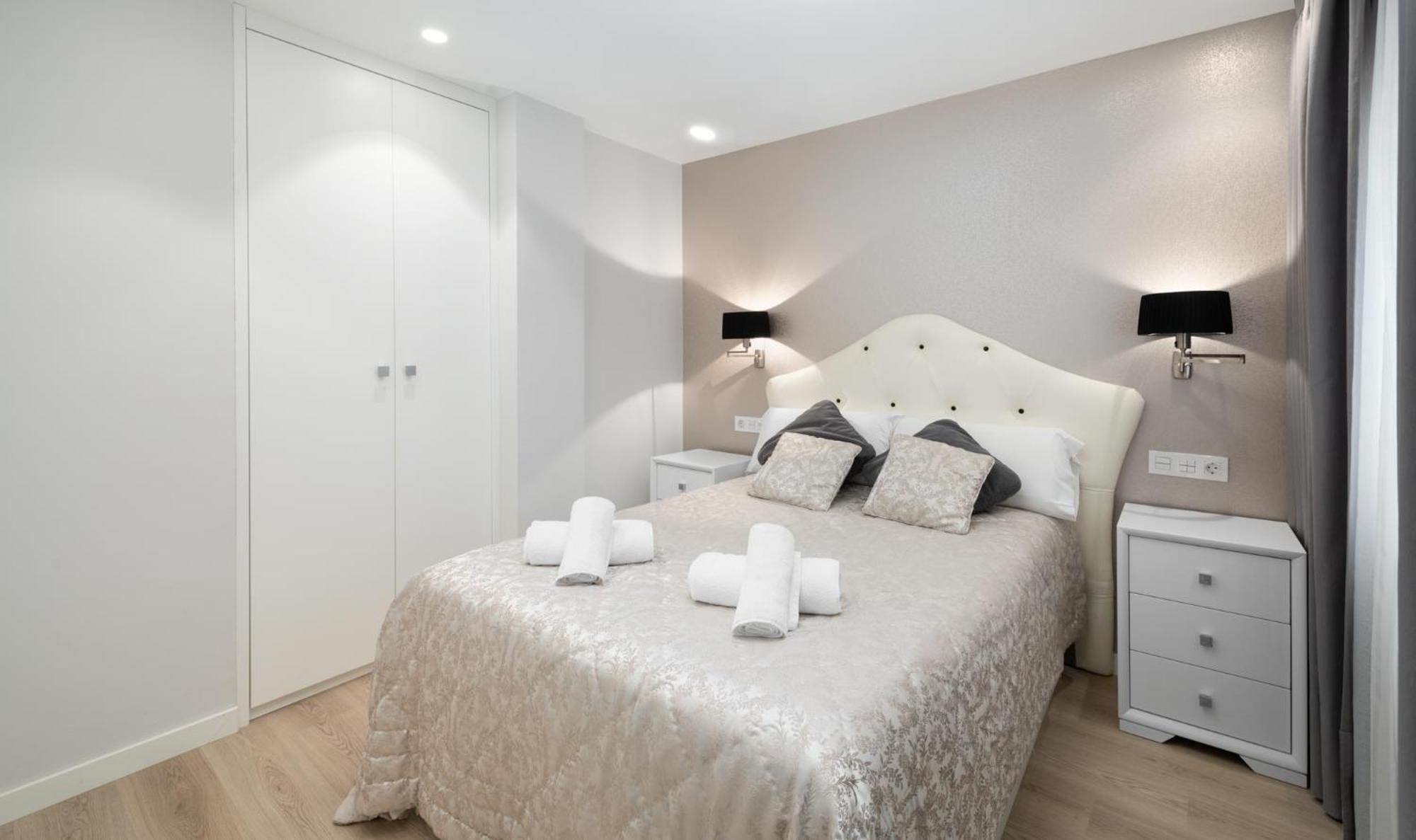 Espacio Moderno En Gijon Playa מראה חיצוני תמונה